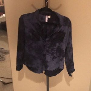 dark acid wash blouse